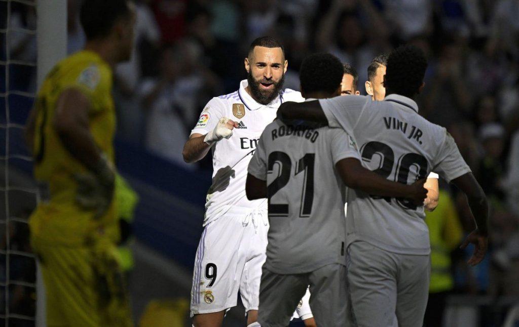 Real Madrid 4-2 Almeria: Hat-trick Benzema di Bernabeu